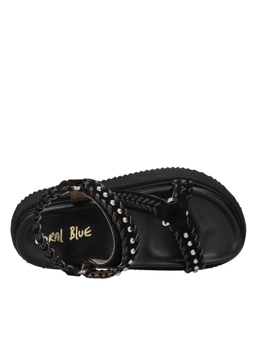 Sandali in camoscio e pelle con borchie CORAL BLUE | CB.K224.29NERO